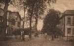 Click here to see the picture (hoofdstraat_loolaan.jpg)